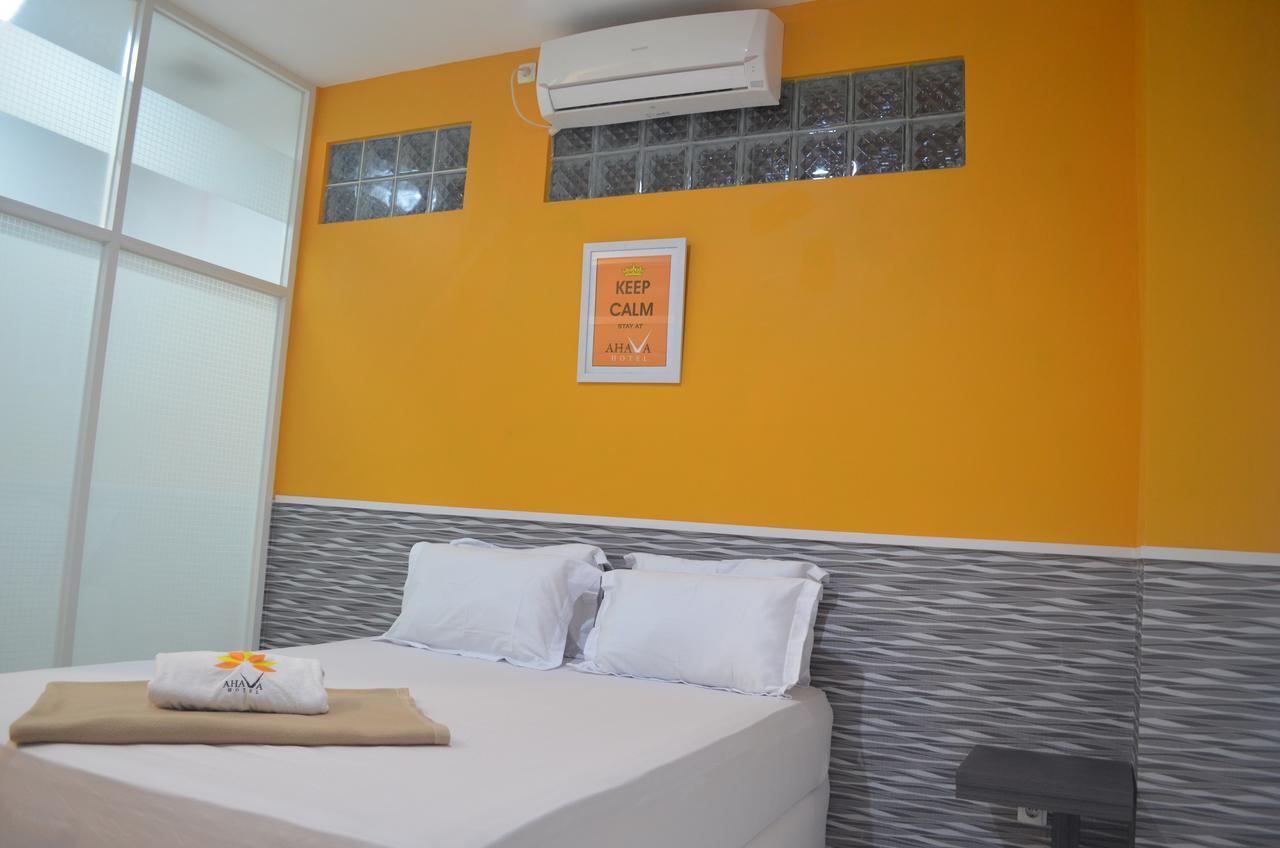 Ahava Hotel *